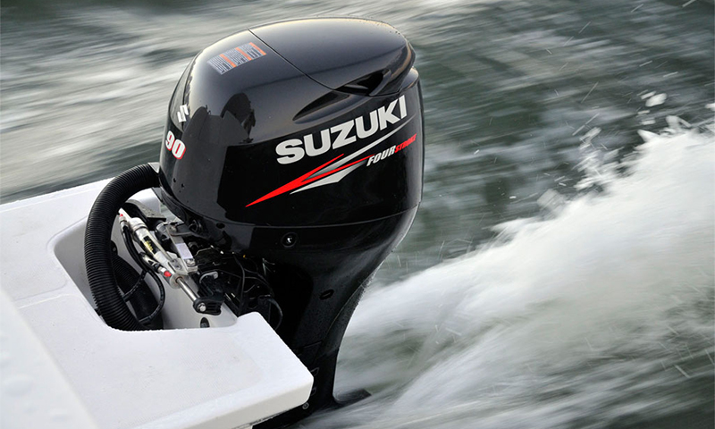 قارب محرك سوزوكي