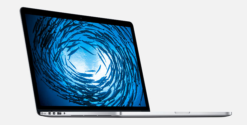 Apple MacBook Pro 15, jossa on verkkokalvonäyttö, vuoden 2015 puolivälissä