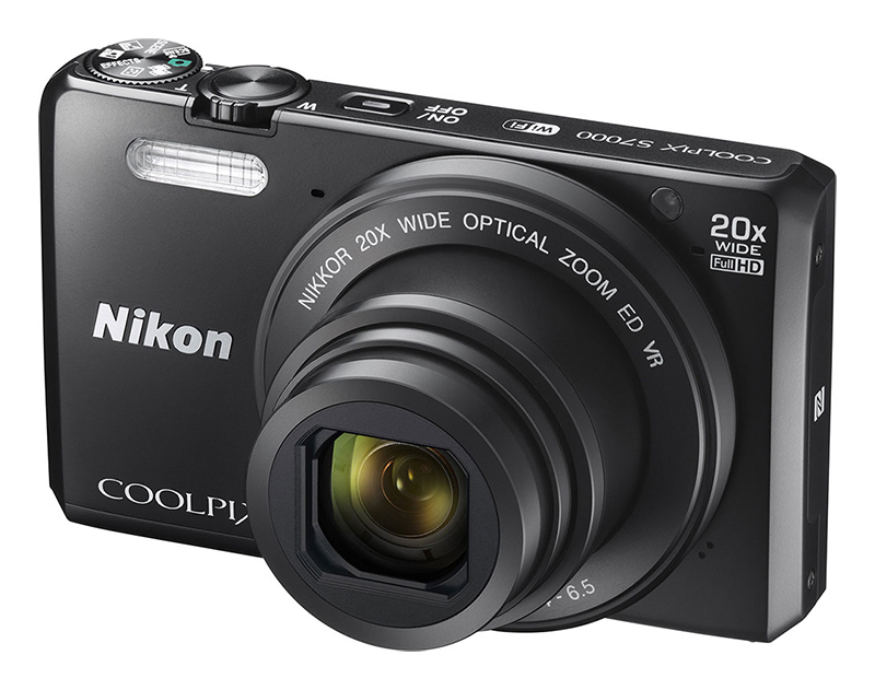 Nikon Coolpix S7000 - monien luokitusten johtaja